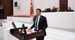 CHP’li Tutdere KYK yurtlarından çıkarılan depremzedelerin mağduriyetini TBMM’ye taşıdı