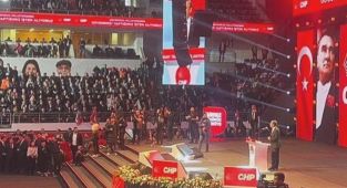 CHP lideri Özel Aday Tanıtım Toplantısı’nda konuştu: ‘Karşımızdaki taş kalpli’