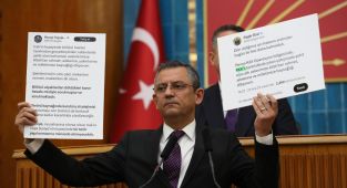 CHP lideri Özel'den Bahçeli'ye 'Hain arıyorsan burada' yanıtı - Videolu Haber
