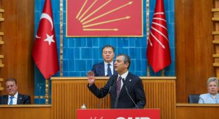 CHP Lideri Özgür Özel’den 'Ekrem Ağrısı' vurgusu: 'Acı reçeteyi 86 milyona içiriyorlar'