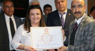 CHP meclis üyeleri mazbatalarını aldı - Videolu Haber