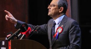 CHP TBMM'yi olağanüstü toplantıya çağırdı