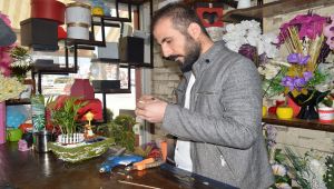 Çiçekçilerin Tek Çaresi 'Özel Günler' - Videolu Haber