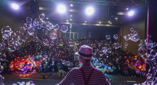 Çocuklar Bubble Show Gösterisiyle doyasıya eğlendi - Videolu Haber