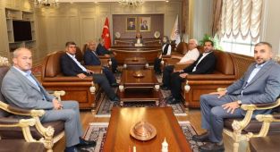 Cumhur İttifakı Belediye Meclis Üyelerinden Vali Dr. Osman Varol’a ziyaret