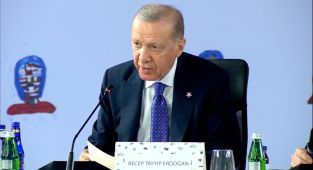 Cumhurbaşkanı Erdoğan: ‘Devletimizin birliği, rejimi ve bayrağı tartışmaya açılmayacak’