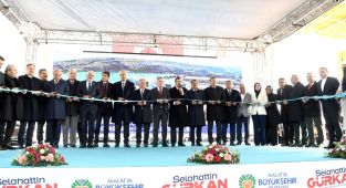 Cumhurbaşkanı Yardımcısı Cevdet Yılmaz’ın katılımıyla 44 hizmetin açılışı yapıldı