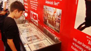 Cumhuriyet TIR'ı, İlgi Odağı Oldu - Videolu Haber