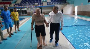 Depremzedelere fizik ve tedavi hizmeti - Videolu Haber