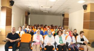 Doç. Dr. Çelik, kuduz hastalığı konusunda uyardı