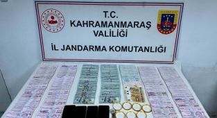 Dolandırıcıların aracından servet çıktı - Videolu Haber