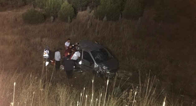 Düğün Dönüşü Trafik Kazası: 1 Ölü, 2 Yaralı