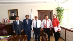 Dünya Muay Thai Şampiyonu’ndan Vali Aykut Pekmez’e Ziyaret
