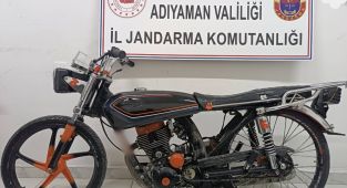 'Dur' ihtarına uymayan sürücü kovalamacayla yakalandı