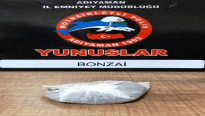 Durdurulan Otomobilde Uyuşturucu Ele Geçirildi: 4 Gözaltı