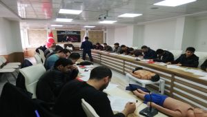 Emniyet Müdürlüğü Personellerine İlk Yardım Eğitimi