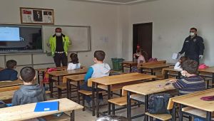 Emniyetten öğrencilere trafik eğitimi ve okul servisi denetimi