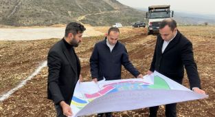 Erdemoğlu depremzedelere söz verdiği 'Bin' adet konutun yapımına başladı