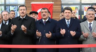 Esenlik Şirketi 40. marketini 100. Yıl Kent Parkı’nda hizmete açtı