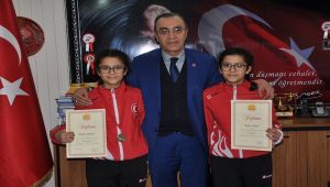Eskrimcilerden Özdemir'e Ziyaret