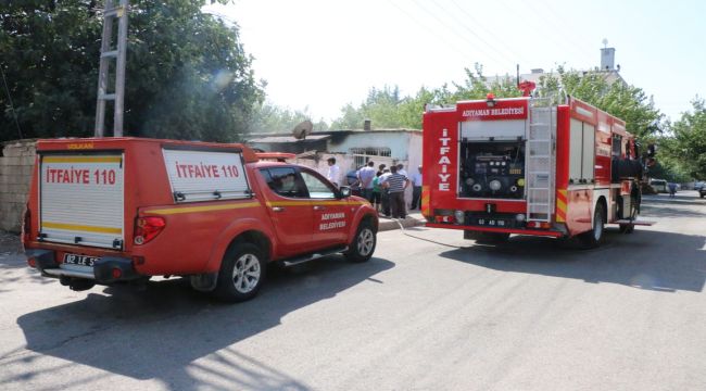 Evde Çıkan Yangında 1 Kişi Dumandan Etkilendi - Videolu Haber