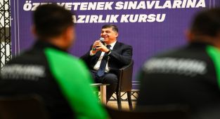 Farklı branşlardaki 93 bin 553 sporcu sporla buluştu - Videolu Haber