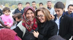 Fatma Şahin'den Anneler Günü mesajı