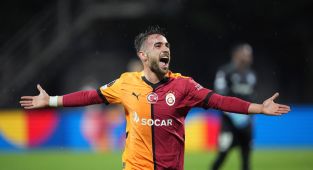 Galatasaray deplasmanda avantajını koruyamadı: 2-2 beraberlik