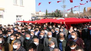 Gara şehidi Köse, son yolculuğuna Kürtçe ağıtlarla uğurladı - Videolu Haber