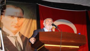 Gazeteci Metiner: PKK’nın Suriye’ye Karşı Savaştığını Siz Hiç Duydunuz mu?