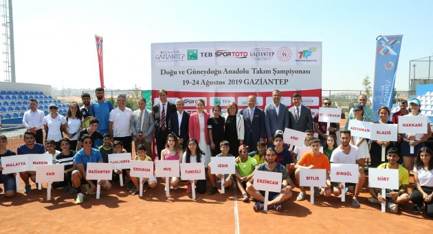 Gaziantep Ev Sahipliğinde Tenis Şampiyonası Başladı