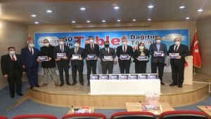 Gaziantep'te tabletler öğrencilerle buluşuyor - Videolu Haber