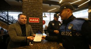 Gaziantep'te zabıta ekiplerinden fiyat etiketi denetimi