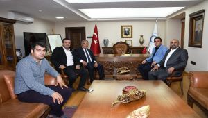 Genç Girişimcilerden Rektör Turgut’a Ziyaret