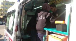 Genç kız sevdiği köpek tarafından ısırıldı - Videolu Haber