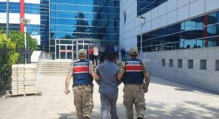 Göçmen kaçakçılığına 1'i organizatör 5 şüpheli gözaltına alındı