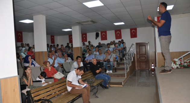 Gölbaşı'nda Öğretmenlere Trafik Semineri