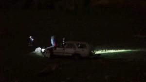 Gölbaşı'nda Otomobil Şarampole Yuvarlandı: 3 Kişi Yaralandı