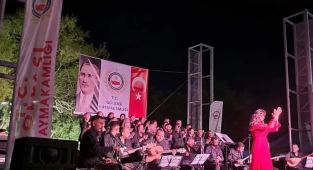 Gölbaşı'nda Türk Halk Müziği konseri verildi
