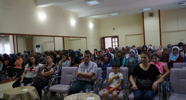 Gölbaşı’nda "Ustalar Kursiyerlerle Buluşuyor" Etkinliği