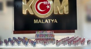 Gümrük kaçağı elektronik sigaralar şehirler arası otobüste yakalandı