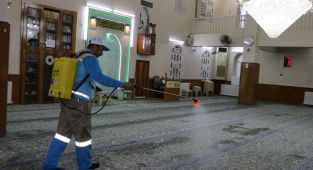 Haliliye Belediyesi camileri gül suyu ile temizledi - Videolu Haber