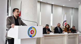 Hamit Doğan ATSO meclisine UNDP’nin hizmetlerini anlattı