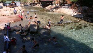 Hava sıcaklığı 40 derece gördü vatandaşlar mesire alanlarına akın etti - Videolu Haber