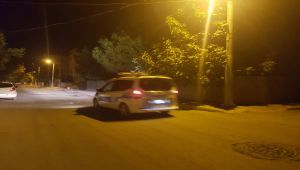 Hırsızlık şüphelisi gece karanlığında izini kaybettirdi