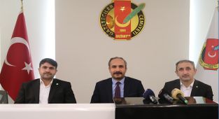 HÜDA PAR'lı Şehzade Demir: Basını çözümün bir parçası olarak görüyoruz