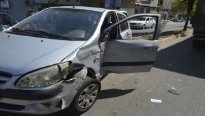 Hurdaya dönen otomobilden sürücü emniyet kemeri kurtardı - Videolu Haber