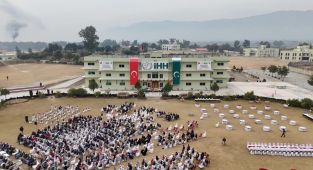 İHH, kardeş ülke Pakistan’da 192 kişilik yetimhane açtı