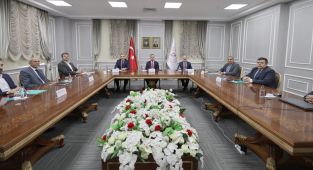 İKA Yönetim Kurulu toplantısı Adıyaman Valiliği'nde gerçekleşti