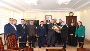 İl İnsan Hakları Kurulu’ndan Vali Pekmez’e Ziyaret